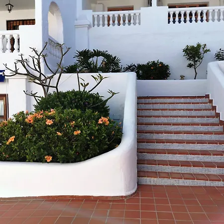 Royal Panorama Penthouse アロナ